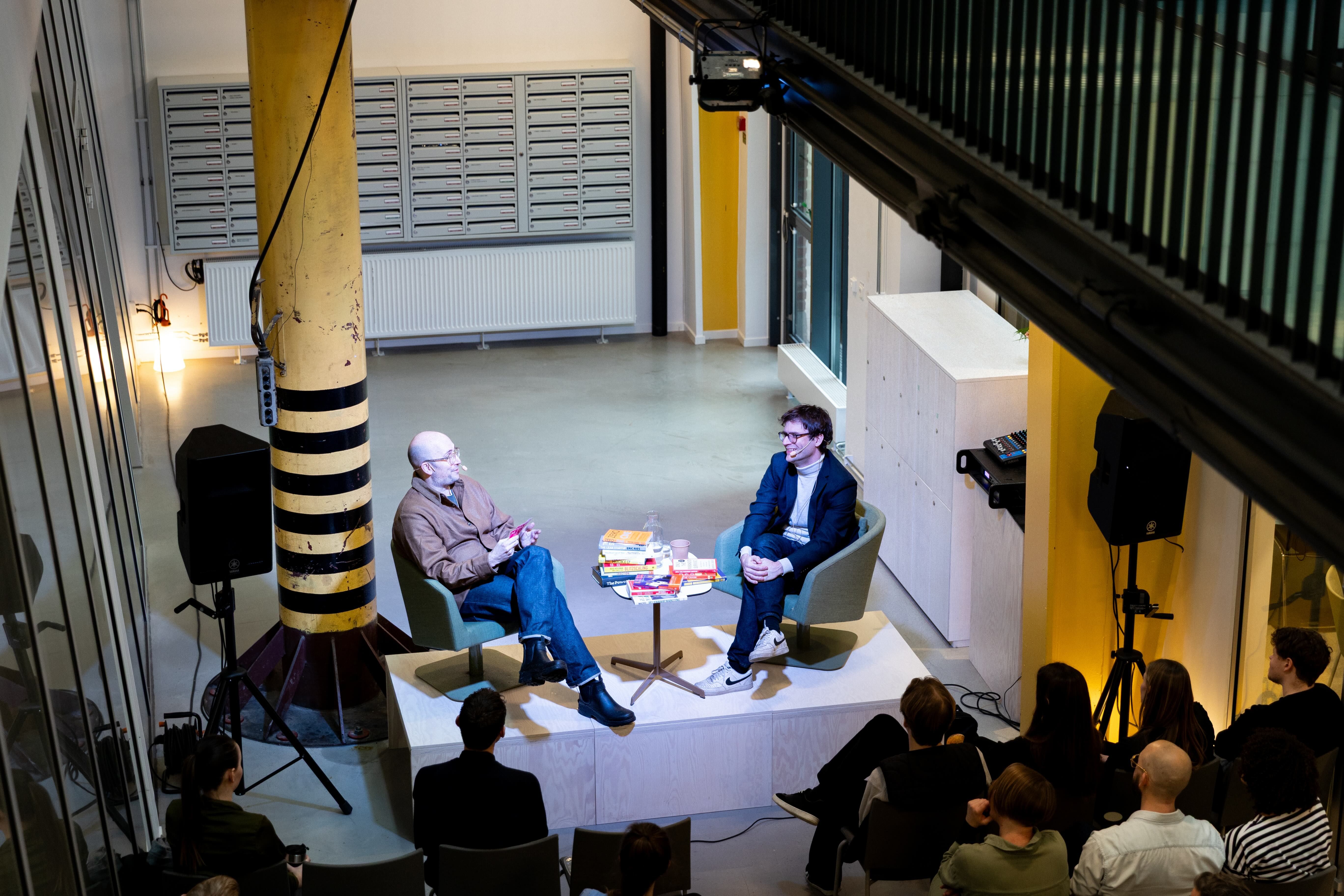 Historian David Larsson Heidenblad and tech analyst Björn Jeffery